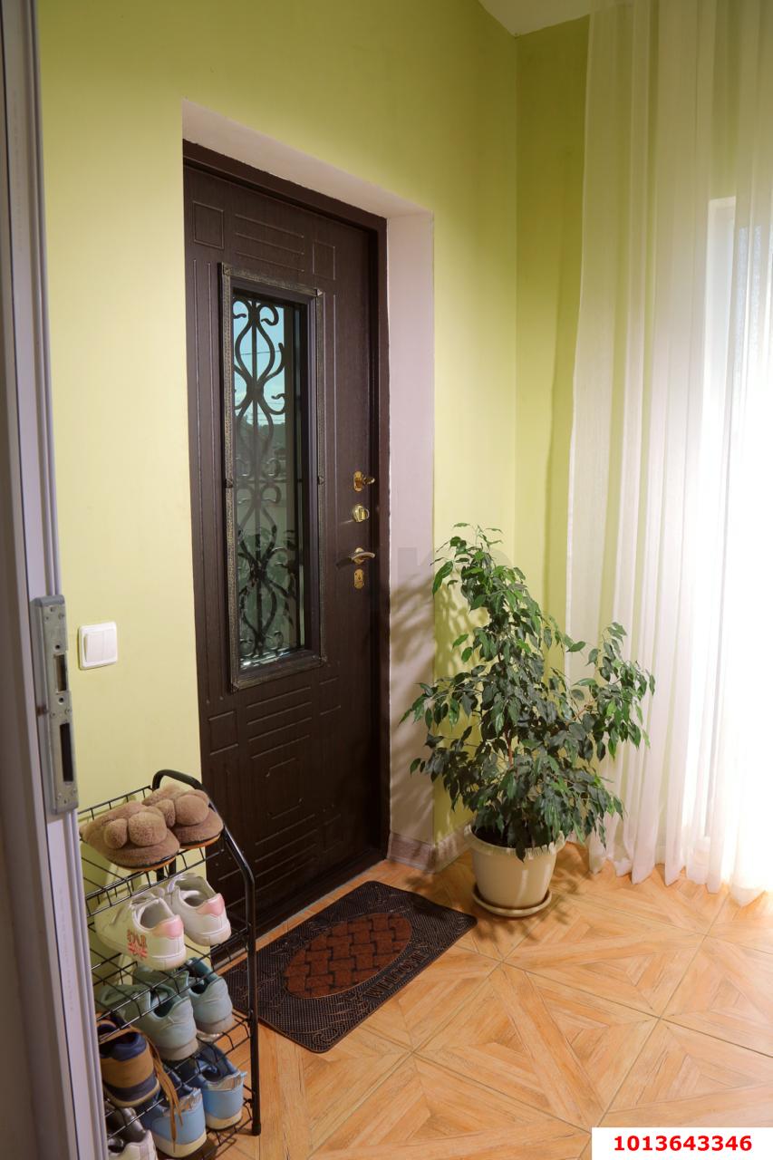 Фото №3: Дом 298&nbsp;м² + 6.75&nbsp;сот., 2&nbsp;эт. - Краснодар, Прикубанский внутригородской округ, Калинино, мкр. Завод Радиоизмерительных Приборов, ул. Переяславская, 41