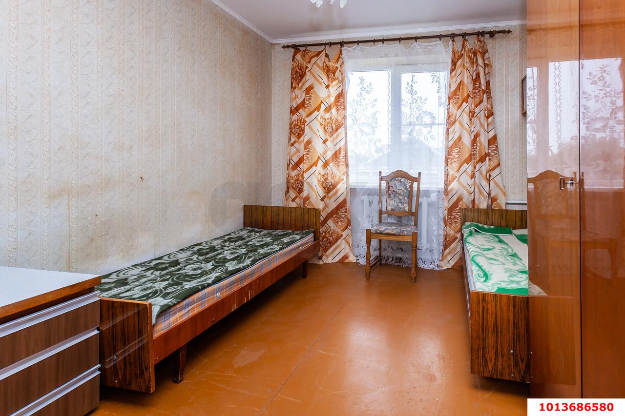 Фото №8: Дом 124&nbsp;м² + 6.36&nbsp;сот., 2&nbsp;эт. - Краснодар, Прикубанский внутригородской округ, Калинино, мкр. Завод Радиоизмерительных Приборов, ул. Каштановая, 1