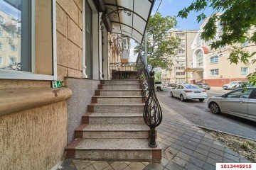 Фото №4: Торговое помещение 114 м² - Краснодар, мкр. Центральный, ул. Красноармейская, 131