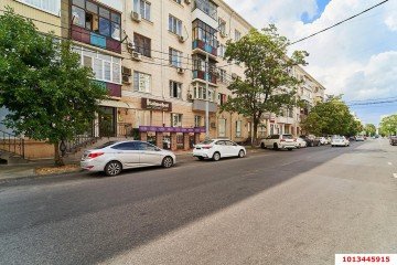 Фото №2: Торговое помещение 114 м² - Краснодар, мкр. Центральный, ул. Красноармейская, 131