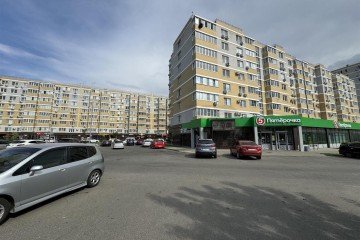 Фото №5: Торговое помещение 60 м² - Краснодар, мкр. Светлоград, ул. Красных Партизан, 1/4к9