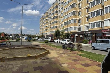 Фото №2: Торговое помещение 60 м² - Краснодар, мкр. Светлоград, ул. Красных Партизан, 1/4к9