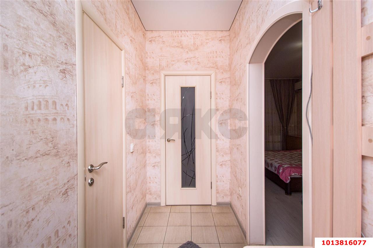 Фото №8: 1-комнатная квартира 40&nbsp;м², 3/6&nbsp;эт. - Краснодар, Прикубанский внутригородской округ, Калинино, Завод Радиоизмерительных Приборов, мкр. жилой комплекс Красивый, пер. 2-й Красивый, 10