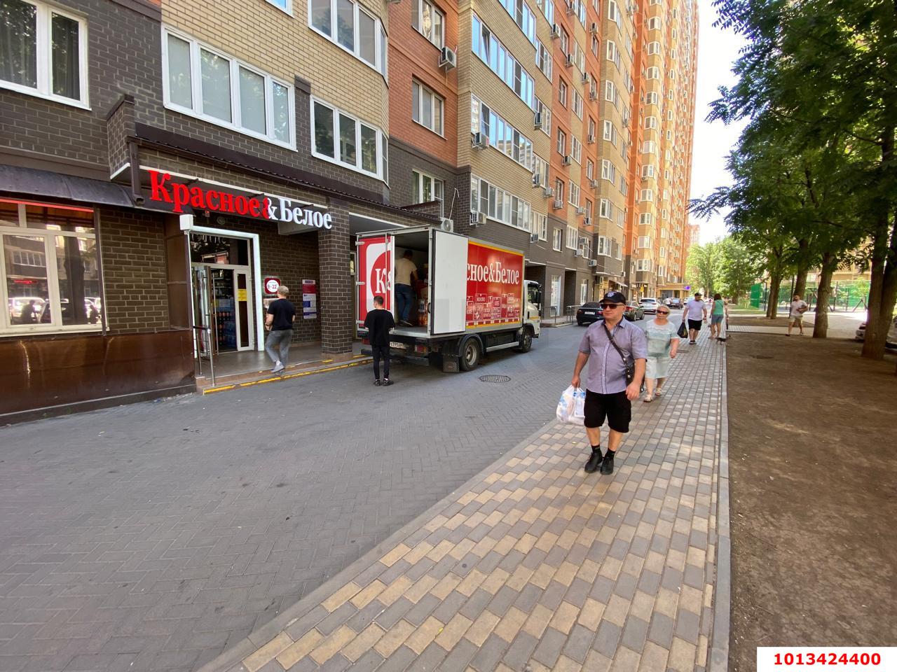 Фото №4: Торговое помещение 93 м² - Краснодар, 1-й квартал, ул. Боспорская, 2