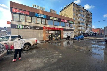 Фото №1: Отдельное здание 893 м² - Российский, мкр. Прикубанский внутригородской округ, ул. имени В.М. Комарова, 32