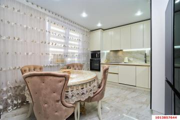 Фото №1: 3-комнатная квартира 75 м², 2/3 эт. - Краснодар, мкр. жилой комплекс Отрада, ул. имени Валерия Вишневецкого, 13