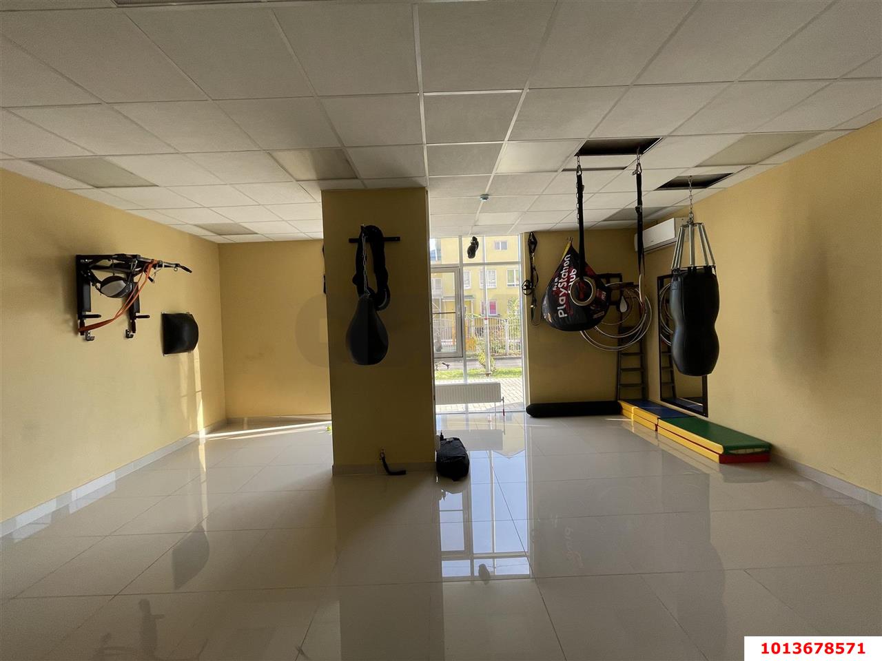 Фото №7: Торговое помещение 120&nbsp;м², 1/13&nbsp;эт. - Краснодар, Прикубанский внутригородской округ, Славянский, мкр. Светлоград, ул. Красных Партизан, 1/4к11