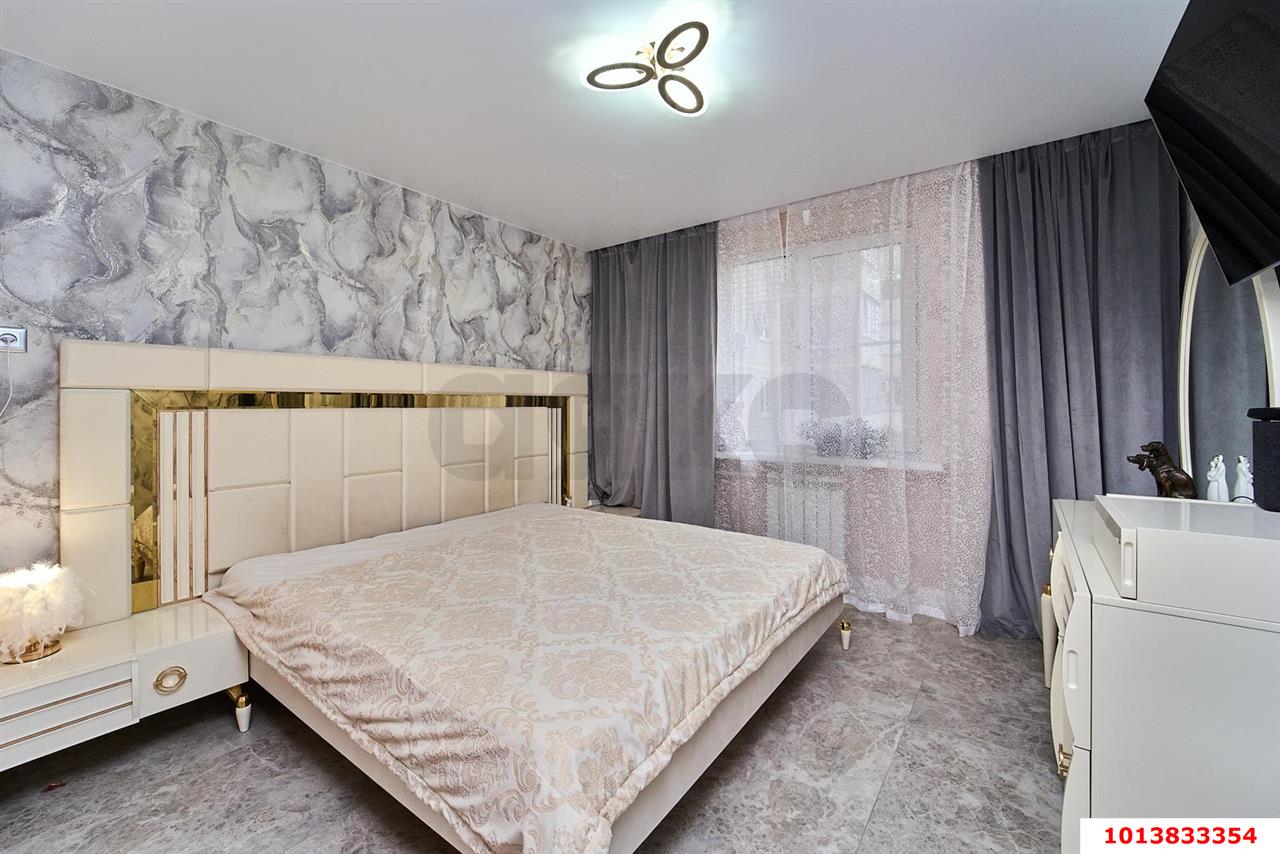 Фото №13: 3-комнатная квартира 75&nbsp;м², 7/10&nbsp;эт. - Краснодар, Западный внутригородской округ, мкр. Юбилейный, ул. 70-летия Октября, 24