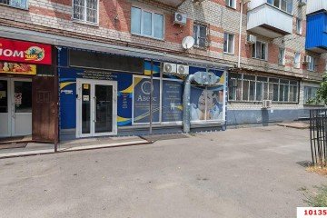 Фото №3: Торговое помещение 135 м² - Краснодар, мкр. Черёмушки, ул. Стасова, 21