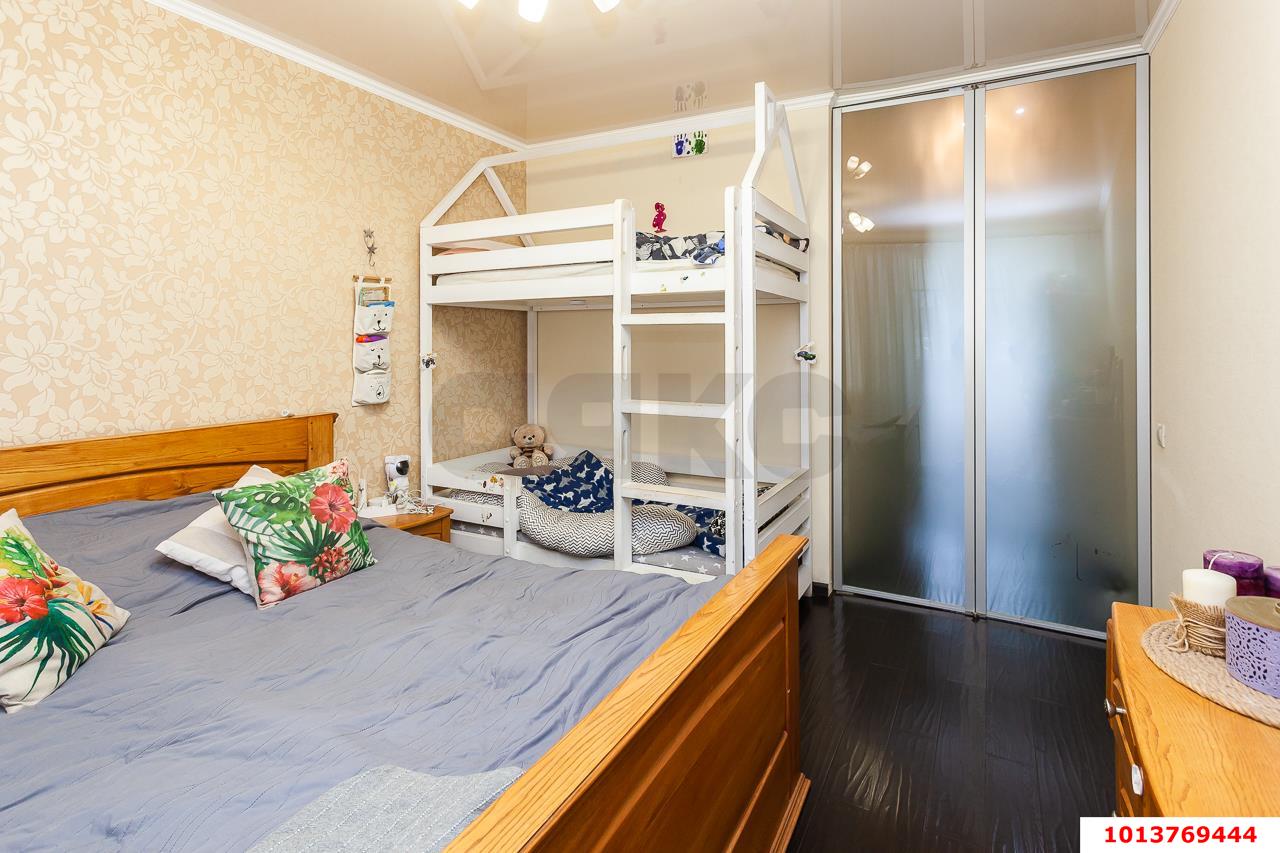 Фото №5: 2-комнатная квартира 67&nbsp;м², 4/5&nbsp;эт. - Лорис, мкр. Карасунский внутригородской округ, ул. Садовая, 30