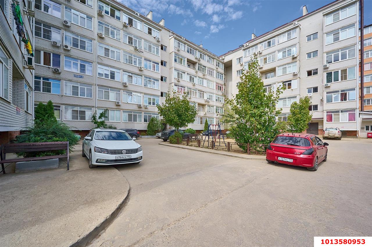 Фото №7: 1-комнатная квартира 42&nbsp;м², 1/6&nbsp;эт. - Краснодар, Прикубанский внутригородской округ, мкр. Музыкальный, ул. Московская, 124