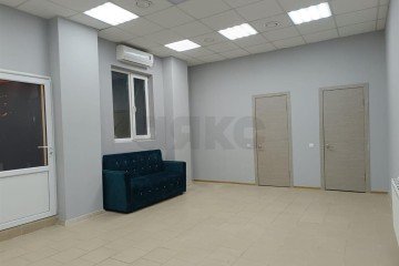 Фото №4: Офисное помещение 43 м² - Краснодар, мкр. жилой комплекс Керченский, ул. им. Героя Сарабеева В.И., 5к1