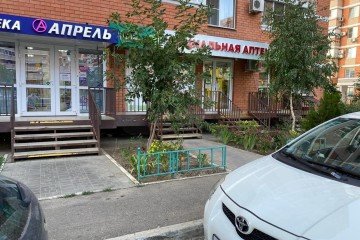 Фото №2: Торговое помещение 79 м² - Краснодар, мкр. Западный внутригородской округ, ул. Кожевенная, 28