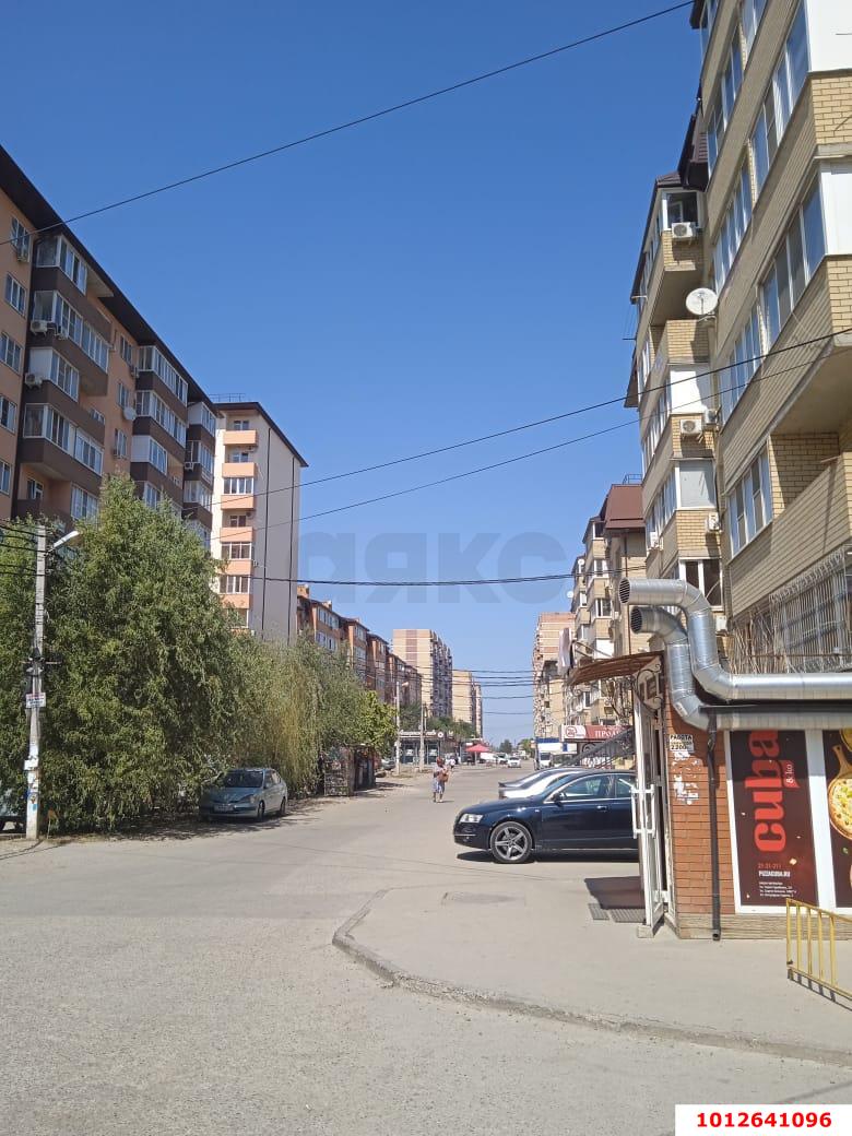 Фото №13: Торговое помещение 37&nbsp;м², 5&nbsp;эт. - Краснодар, Прикубанский внутригородской округ, мкр. Музыкальный, ул. имени Сергея Есенина, 127/2