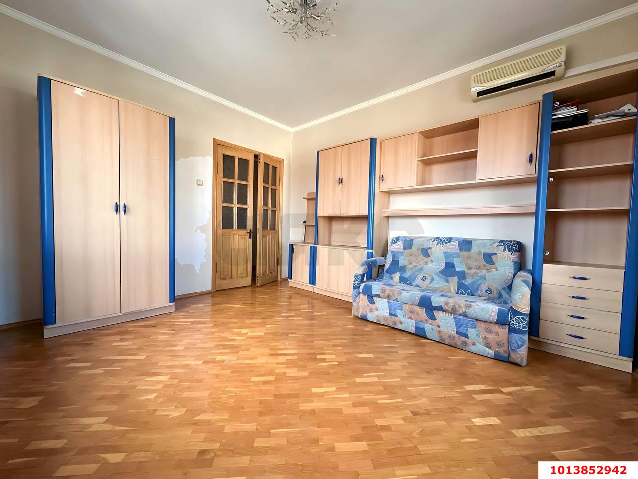 Фото №6: Дом 241&nbsp;м² + 6.06&nbsp;сот., 3&nbsp;эт. - Краснодар, Прикубанский внутригородской округ, Калинино, мкр. Завод Радиоизмерительных Приборов, ул. имени Г.М. Плотниченко, 12