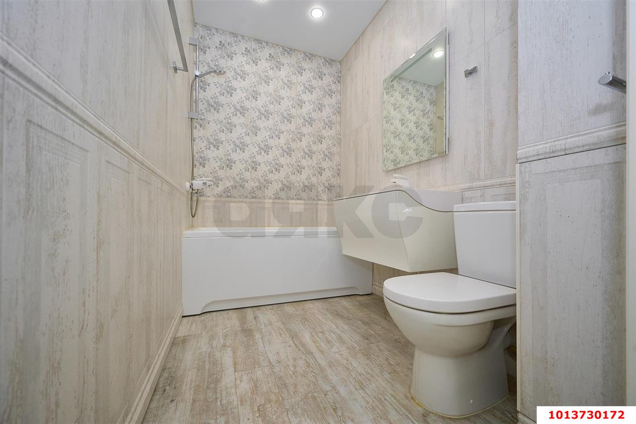 Фото №13: 2-комнатная квартира 70&nbsp;м², 8/16&nbsp;эт. - Краснодар, Прикубанский внутригородской округ, Солнечный, мкр. Фестивальный, ул. Яна Полуяна, 51/1