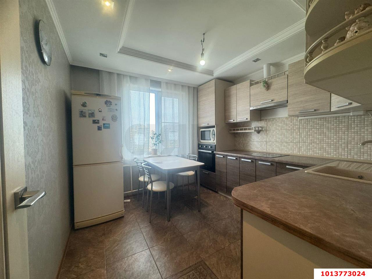 Фото №4: 3-комнатная квартира 71&nbsp;м², 12/12&nbsp;эт. - Краснодар, Западный внутригородской округ, мкр. Юбилейный, пр-кт Чекистов, 8