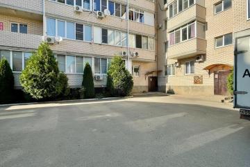Фото №1: Студия 33 м², 3/6 эт. - Краснодар, мкр. Завод Радиоизмерительных Приборов, ул. Кадетская, 5