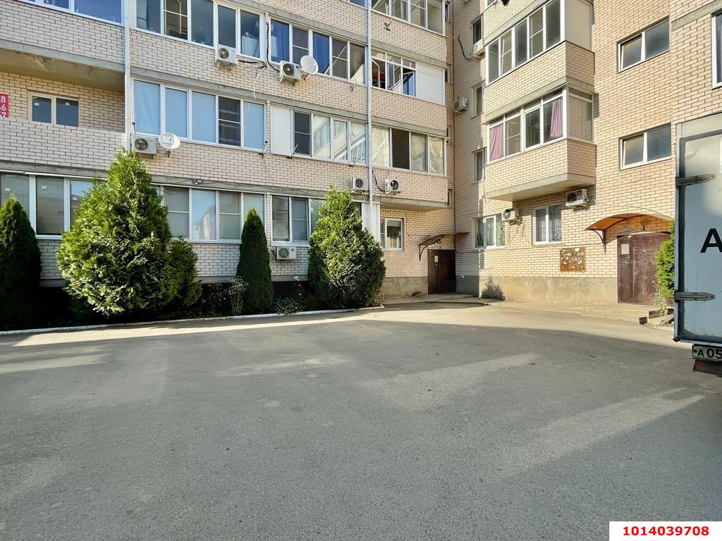 Фото №1: Студия 38&nbsp;м², 3/6&nbsp;эт. - Краснодар, Прикубанский внутригородской округ, Калинино, мкр. Завод Радиоизмерительных Приборов, ул. Кадетская, 5