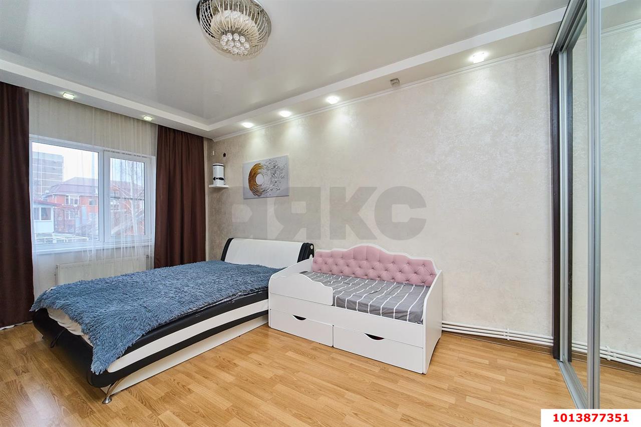 Фото №9: 2-комнатная квартира 55&nbsp;м², 2/3&nbsp;эт. - Краснодар, Центральный внутригородской округ, мкр. Дубинка, пр-д Пионерский, 44