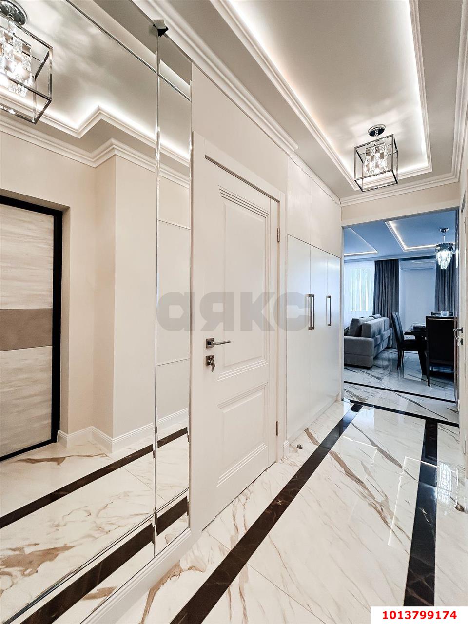 Фото №3: 3-комнатная квартира 75&nbsp;м², 14/24&nbsp;эт. - Краснодар, Западный внутригородской округ, Фестивальный, мкр. ЖК Маршал, ул. Гаражная, 87