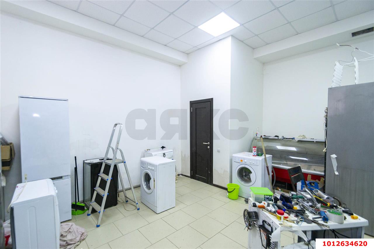 Фото №4: Торговое помещение 115&nbsp;м², 5&nbsp;эт. - Российский, мкр. Прикубанский внутригородской округ, ул. Куликова Поля, 23