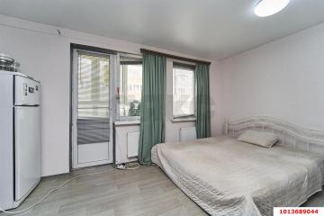 Фото №1: Студия 28 м², 10/12 эт. - Краснодар, мкр. Светлоград, ул. Красных Партизан, 1/3к9
