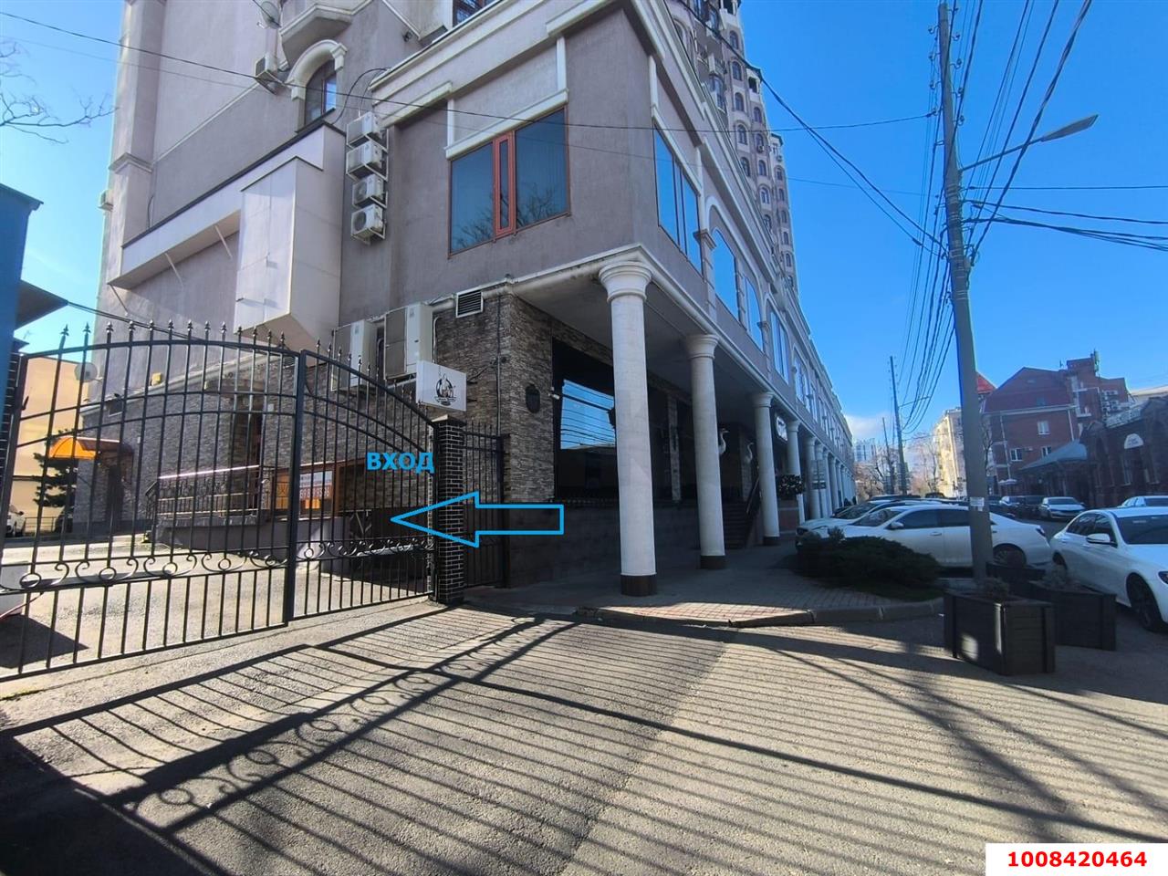 Фото №3: Торговое помещение 165&nbsp;м², 14&nbsp;эт. - Краснодар, Западный внутригородской округ, мкр. Центральный, ул. Гимназическая, 30