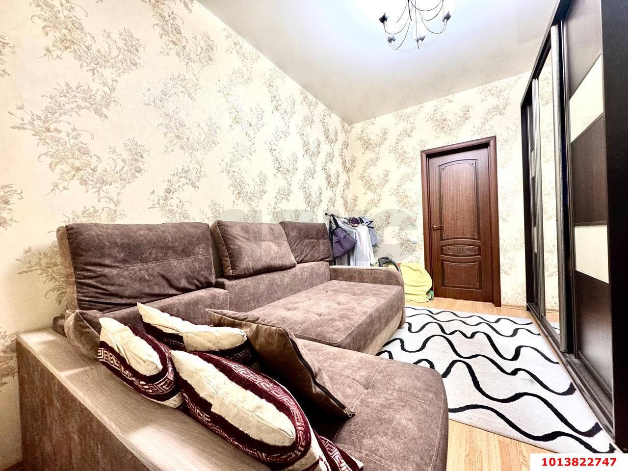 Фото №10: 2-комнатная квартира 50&nbsp;м², 2/4&nbsp;эт. - Краснодар, Центральный внутригородской округ, мкр. Дубинка, ул. Ставропольская, 178