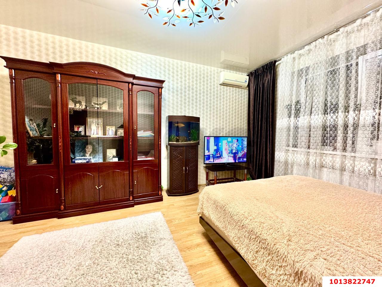 Фото №4: 2-комнатная квартира 50&nbsp;м², 2/4&nbsp;эт. - Краснодар, Центральный внутригородской округ, мкр. Дубинка, ул. Ставропольская, 178