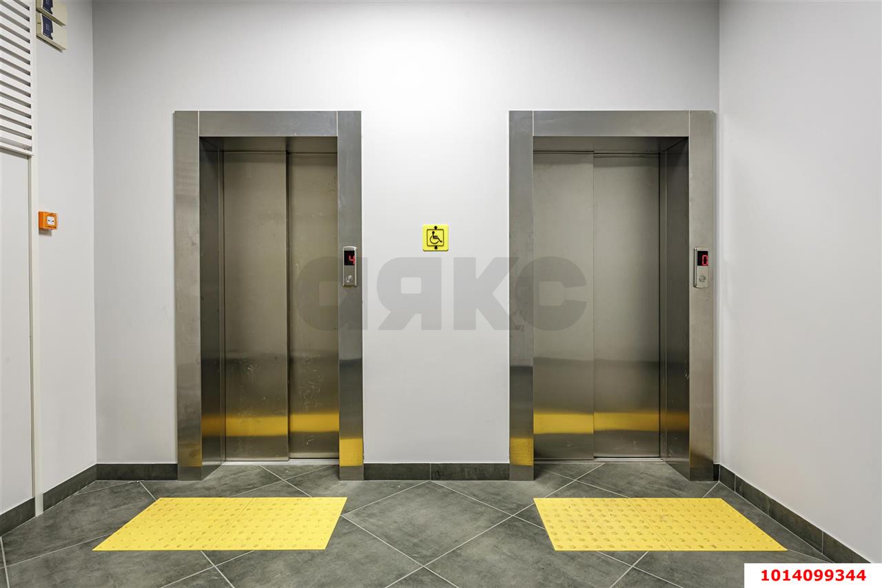 Фото №3: Торговое помещение 976&nbsp;м², 1/4&nbsp;эт. - Краснодар, Карасунский внутригородской округ, мкр. Хлопчато-бумажный Комбинат, ул. Новороссийская, 214
