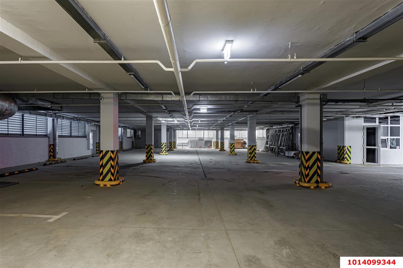 Фото №10: Торговое помещение 976&nbsp;м², 1/4&nbsp;эт. - Краснодар, Карасунский внутригородской округ, мкр. Хлопчато-бумажный Комбинат, ул. Новороссийская, 214