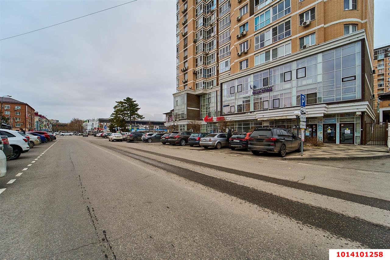 Фото №11: Торговое помещение 53&nbsp;м², -1/18&nbsp;эт. - Краснодар, Центральный внутригородской округ, ЖК Одесский, мкр. Центральный, ул. Коммунаров, 270