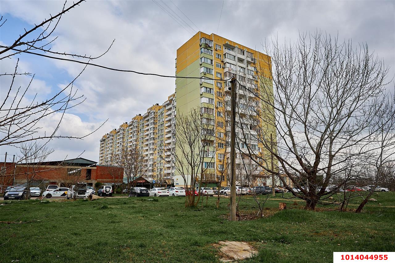 Фото №4: Торговое помещение 19&nbsp;м², 16&nbsp;эт. - Краснодар, Западный внутригородской округ, мкр. Юбилейный, ул. Рождественская набережная, 51