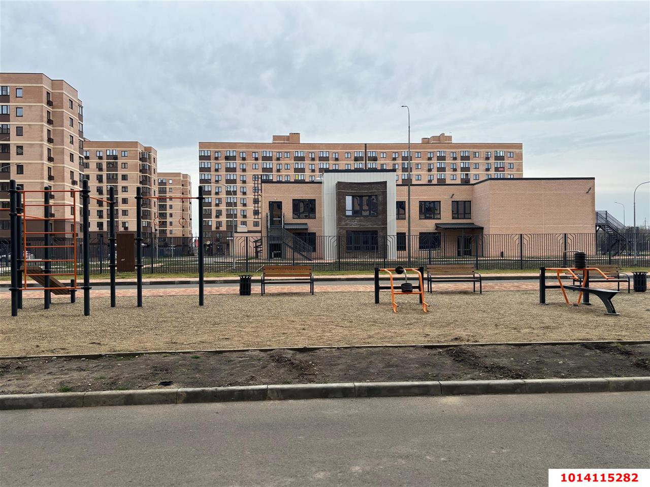 Фото №3: Торговое помещение 40&nbsp;м², 1/9&nbsp;эт. - Краснодар, Прикубанский внутригородской округ, мкр. жилой комплекс Новые Сезоны, ул. Скандинавская, 1к13