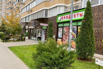 Фото №3: Торговое помещение 83 м² - Краснодар, мкр. Светлоград, ул. Красных Партизан, 1/3к1