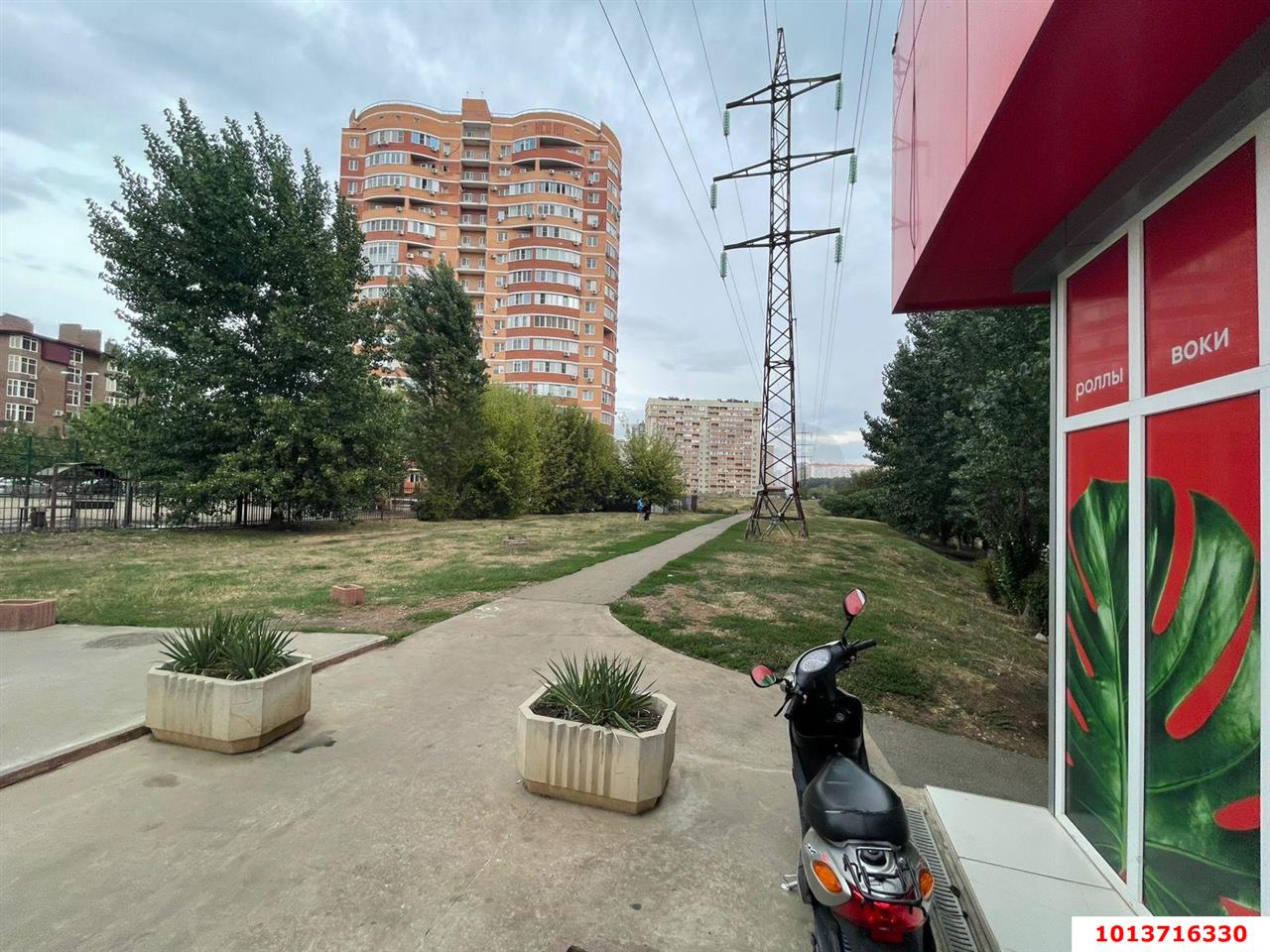 Фото №4: Торговое помещение 65 м² - Краснодар, Краевая Клиническая Больница, 