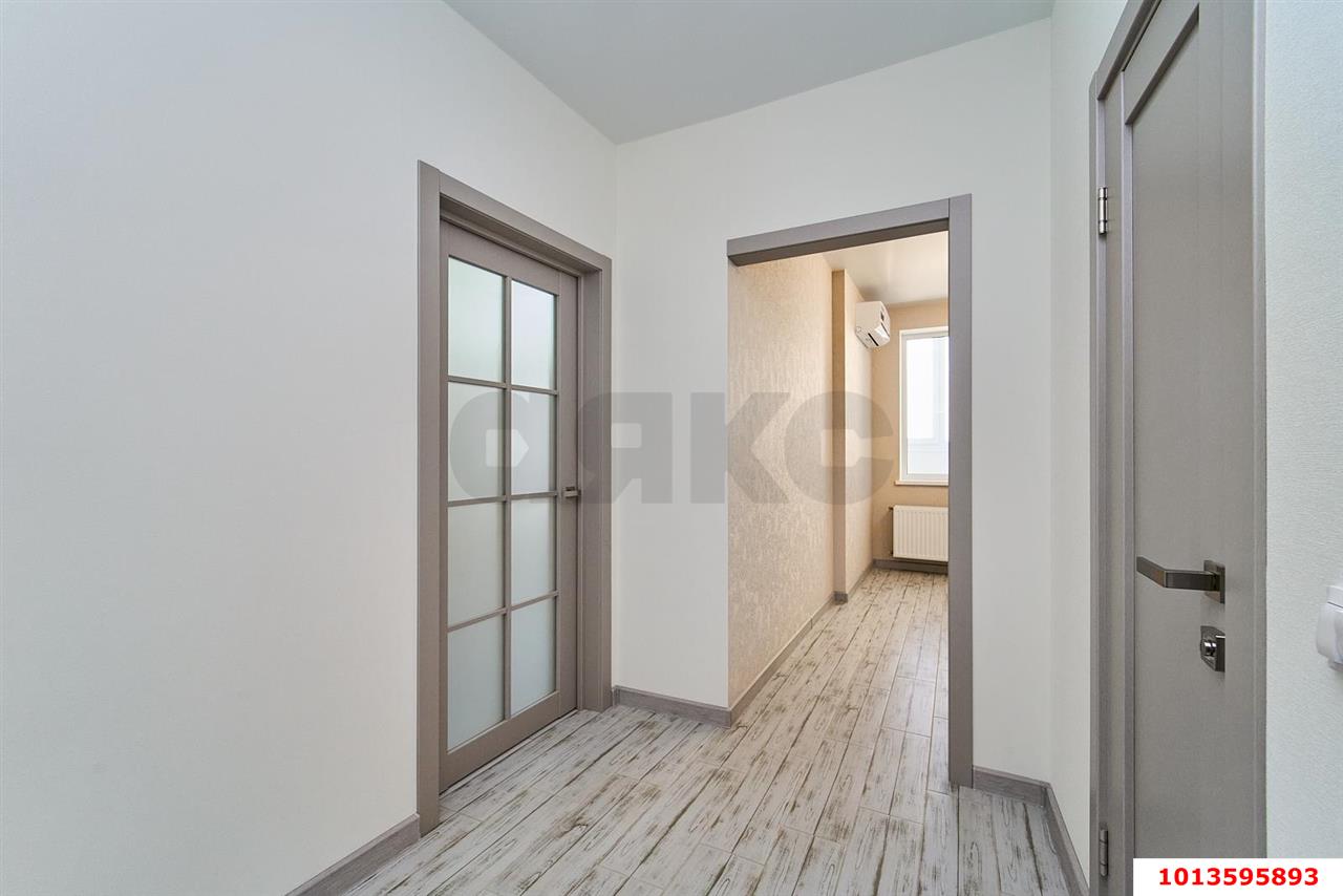 Фото №5: 1-комнатная квартира 34&nbsp;м², 7/24&nbsp;эт. - Краснодар, Прикубанский внутригородской округ, мкр. Краевая Клиническая Больница, ул. Домбайская, 12