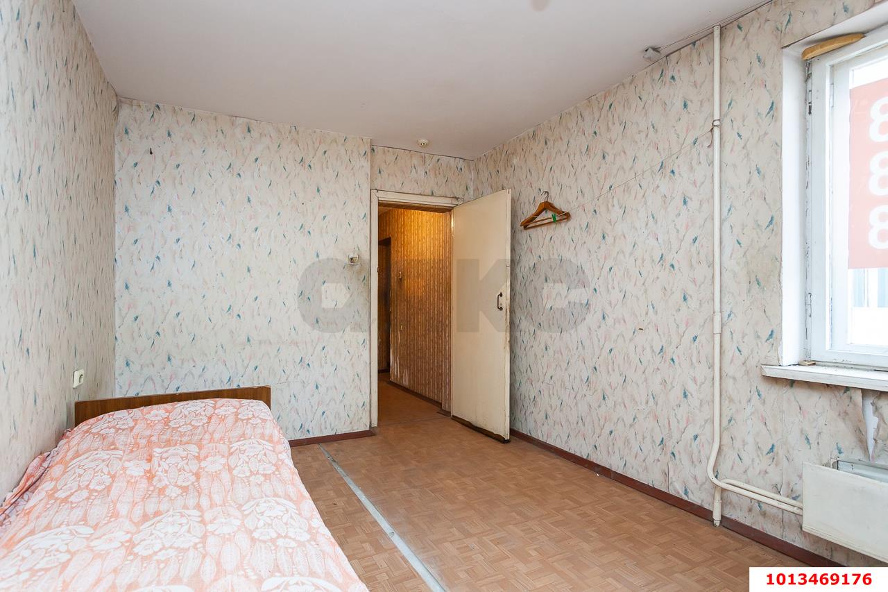 Фото №5: 3-комнатная квартира 90&nbsp;м², 3/10&nbsp;эт. - Краснодар, Прикубанский внутригородской округ, мкр. Славянский, ул. Красных Партизан, 81