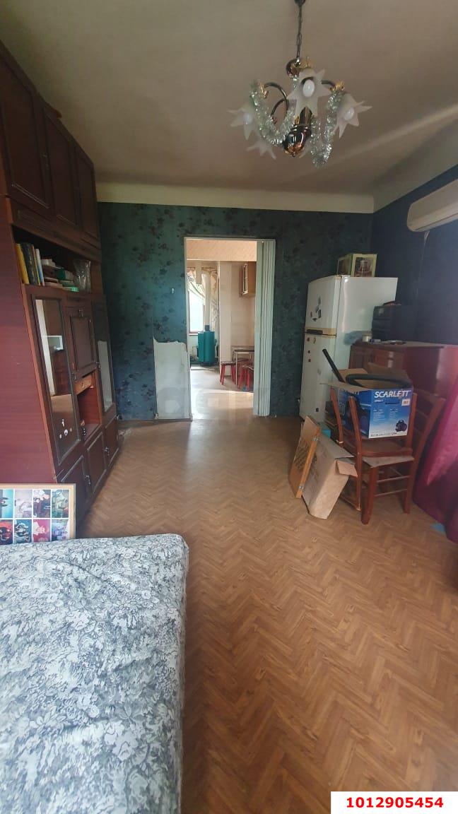 Фото №6: 2-комнатная квартира 42&nbsp;м², 2/2&nbsp;эт. - Краснодар, Карасунский внутригородской округ, мкр. Хлопчато-бумажный Комбинат, ул. Лизы Чайкиной, 9