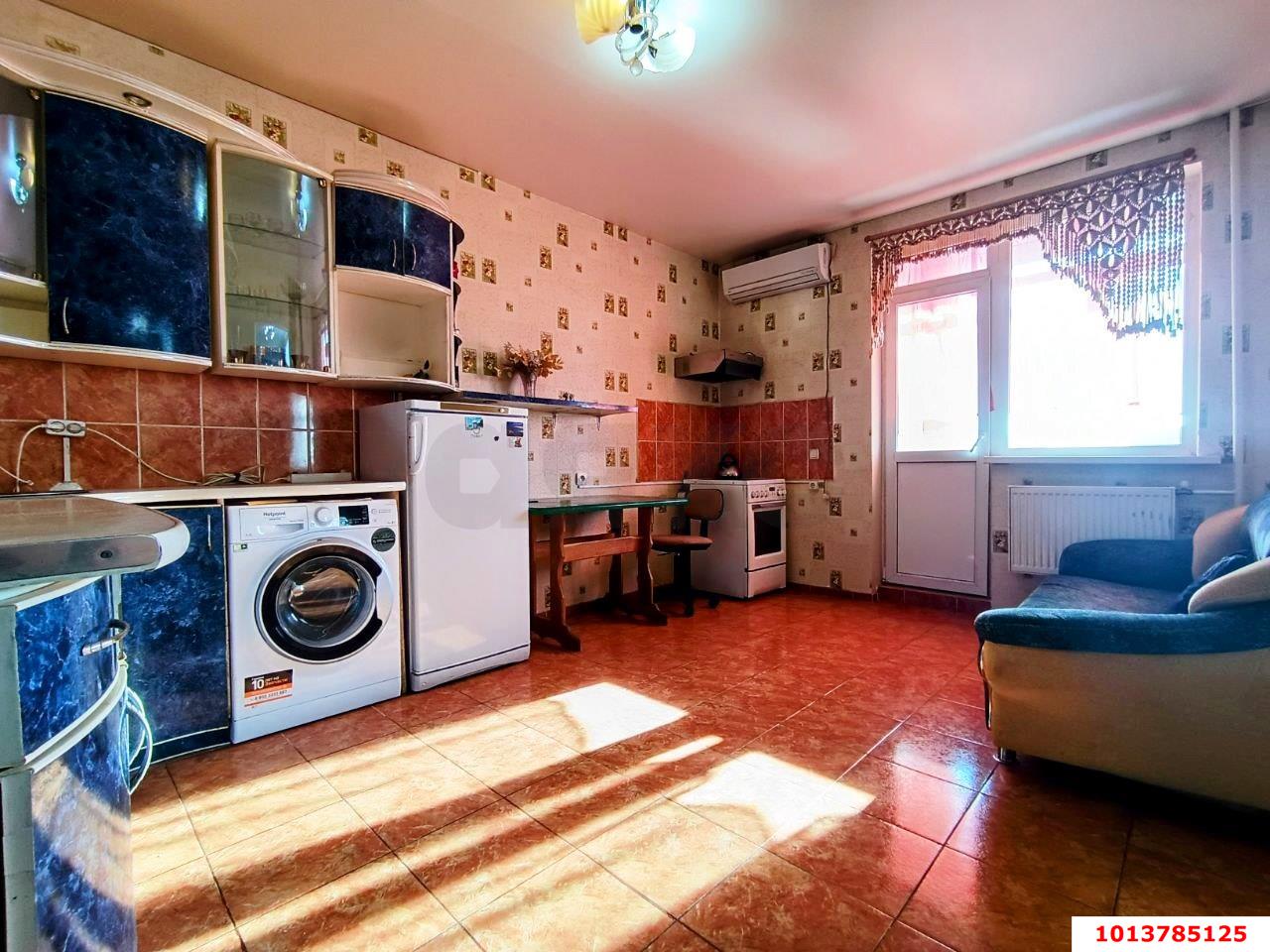 Фото №1: 1-комнатная квартира 52&nbsp;м², 19/23&nbsp;эт. - Краснодар, Карасунский внутригородской округ, мкр. Черёмушки, ул. Селезнёва, 88/1