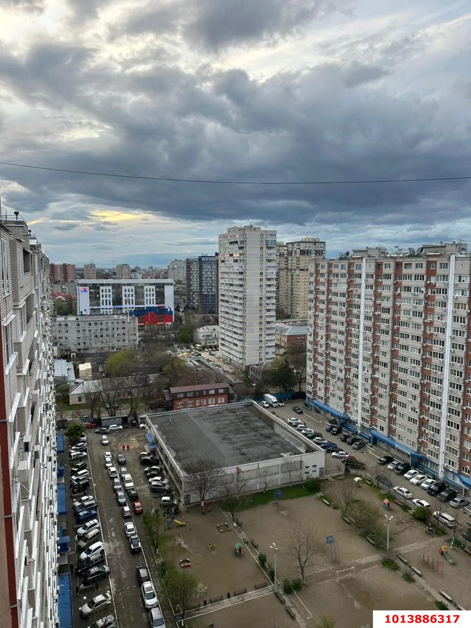 Фото №11: 1-комнатная квартира 51&nbsp;м², 17/17&nbsp;эт. - Краснодар, Центральный внутригородской округ, мкр. Центральный, ул. Березанская, 88/2