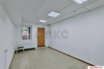 Фото №1: Торговое помещение 45&nbsp;м², 16&nbsp;эт. - Краснодар, мкр. Московский, ул. Карякина, 18