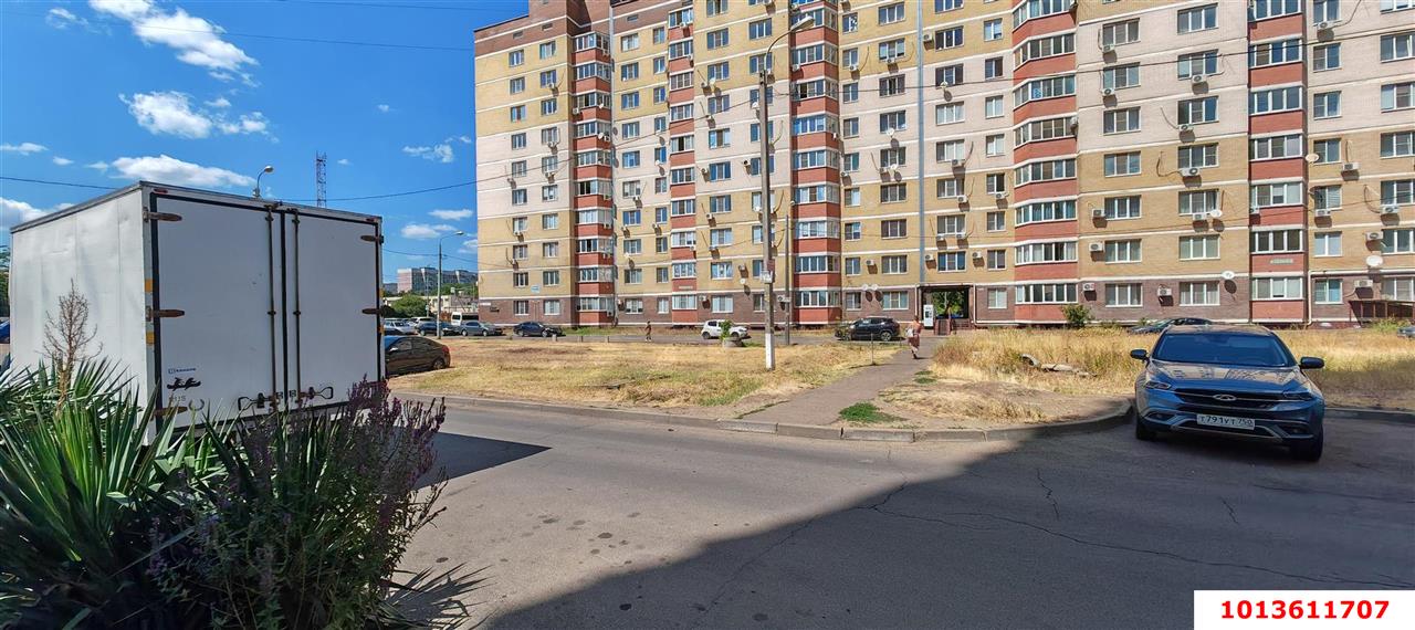 Фото №4: Торговое помещение 184 м² - Краснодар, Восточно-Кругликовский, ул. Героя А.А. Аверкиева, 2