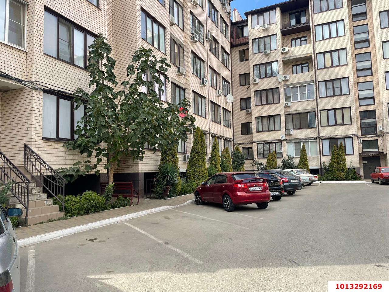 Фото №2: 1-комнатная квартира 34&nbsp;м² - Краснодар, Прикубанский внутригородской округ, мкр. Музыкальный, ул. имени Сергея Есенина, 84