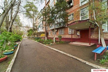 Фото №1: 3-комнатная квартира 51 м² - Краснодар, мкр. Западный внутригородской округ, ул. 3-я Линия Нефтяников, 17