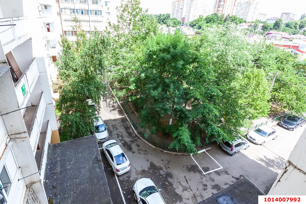 Фото №12: 3-комнатная квартира 86&nbsp;м², 5/12&nbsp;эт. - Краснодар, Западный внутригородской округ, мкр. Юбилейный, ул. Думенко, 33