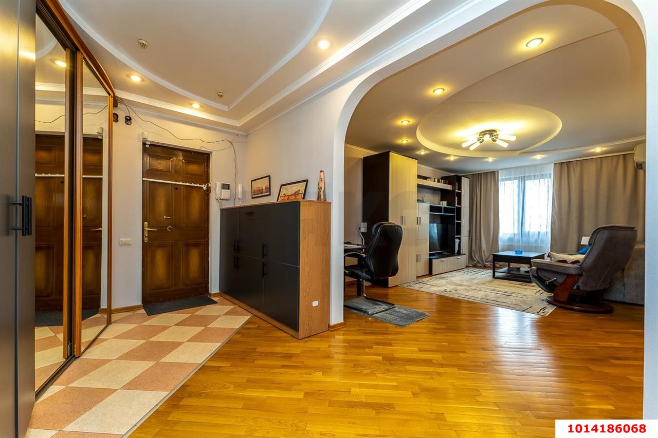 Фото №8: 2-комнатная квартира 70&nbsp;м², 10/12&nbsp;эт. - Краснодар, Западный внутригородской округ, мкр. Фестивальный, ул. Рашпилевская, 325/1