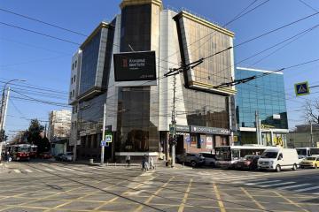 Фото №1: Офисное помещение 516&nbsp;м², 4/5&nbsp;эт. - Краснодар, мкр. Покровка, ул. Северная, 415