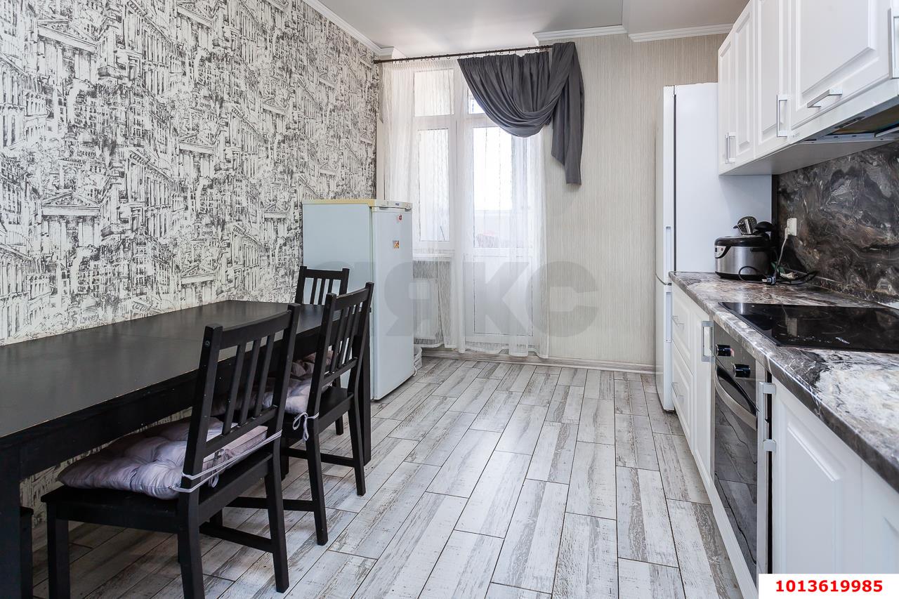 Фото №6: 3-комнатная квартира 74&nbsp;м², 17/18&nbsp;эт. - Краснодар, Прикубанский внутригородской округ, ЖК Губернский, мкр. 1-й квартал, ул. Домбайская, 63